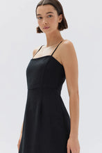Eliza Linen Midi Dress Black