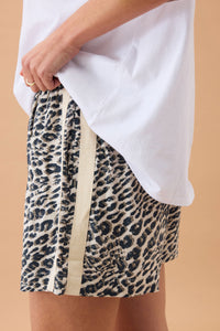 Mila Short - Leopard