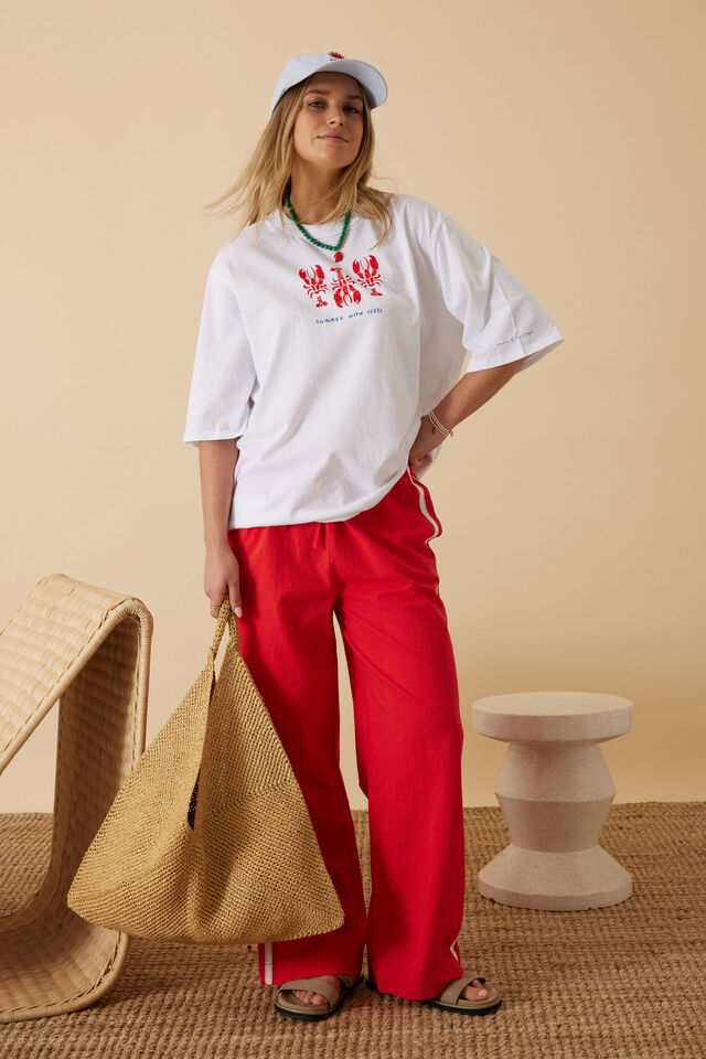 Liv Oversized Tee White Summer Lobsters