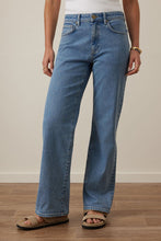 Sydney Straight Leg Jean - Vintage Blue