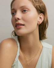 Eshna Sleeper Earrings - Pink