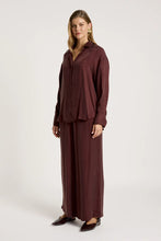 Calista Shirt - Mohogany