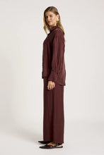 Calista Shirt - Mohogany