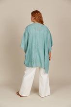 Fleur Cape ONE SIZE Seafoam