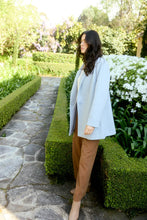 Kali Coat Sky