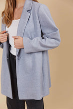 Kali Coat Sky