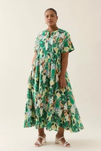 Aurora Pleat Maxi Paisley