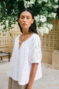 Nilsa Button Top - Lotus