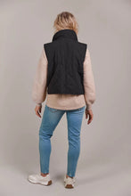 Argo Crop Vest -Black