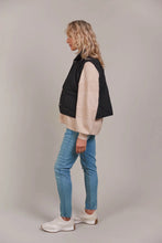Argo Crop Vest -Black