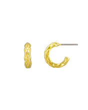 Michelle Hoops - Gold
