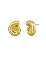 Chelsea Earrings - Gold