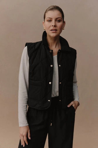 Argo Crop Vest -Black
