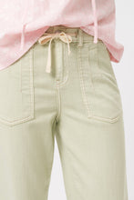 Sofia Pant - Pistachio Green