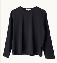 Athena L/S Black
