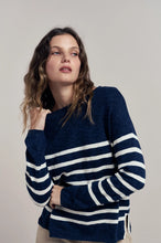 Bobbie Top Navy/Milk