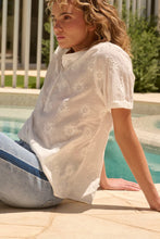 kayla shirt - white flowers