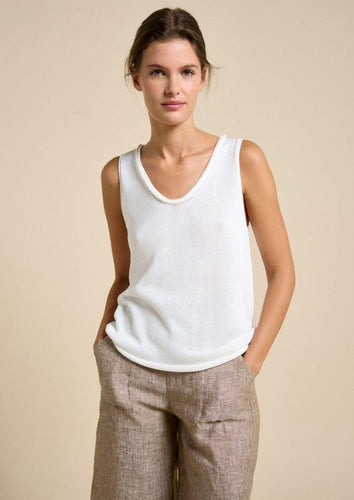 scoop spring tank white