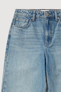 Women's Classic Straight Leg Jean - Indigo Fade