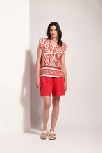 fetching top