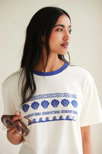 Stevie Slouchy Tee - Milk/Klein Blue Summer Icons